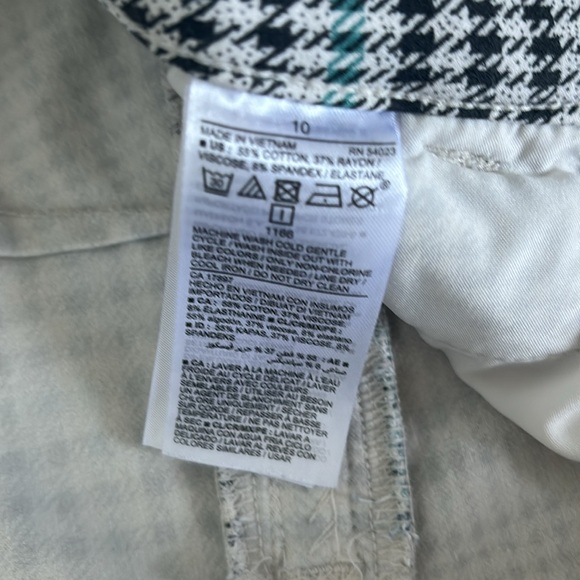 High Rise Pixie Pants - Picture 3 of 5